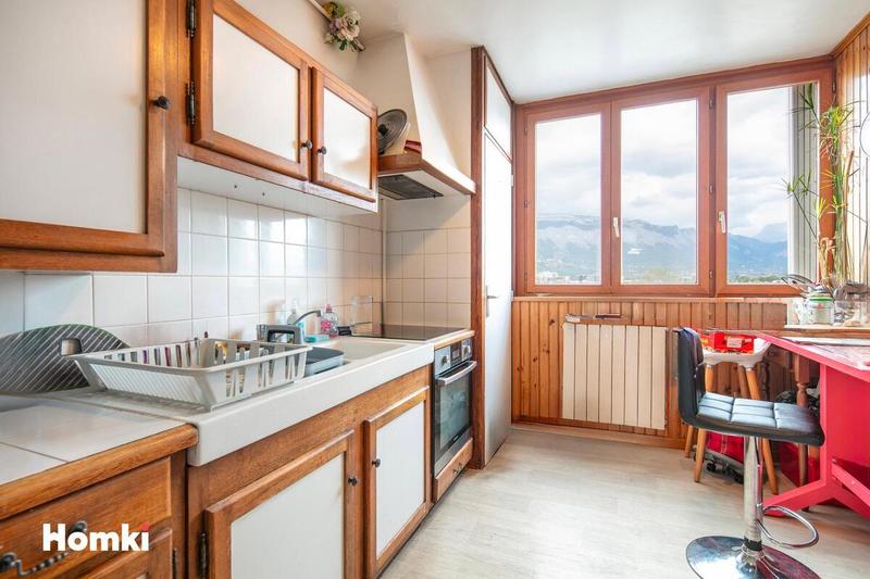 Appartement - 82 m² - 4 pièces