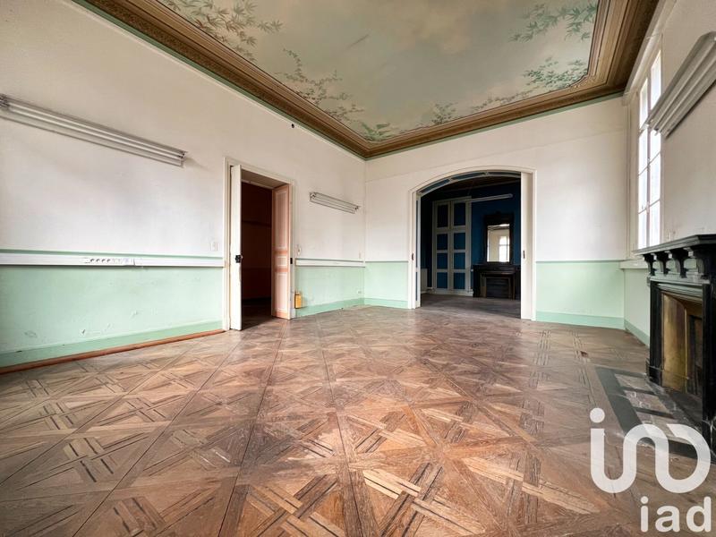 Maison - 430 m² - 10 pièces