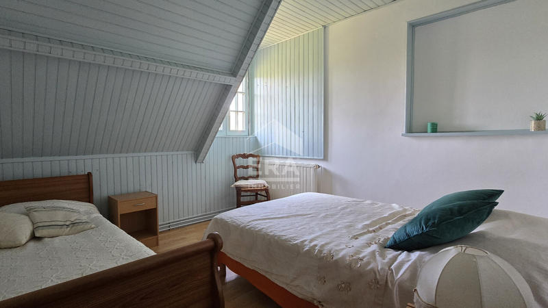 Maison - 139 m² - 7 pièces