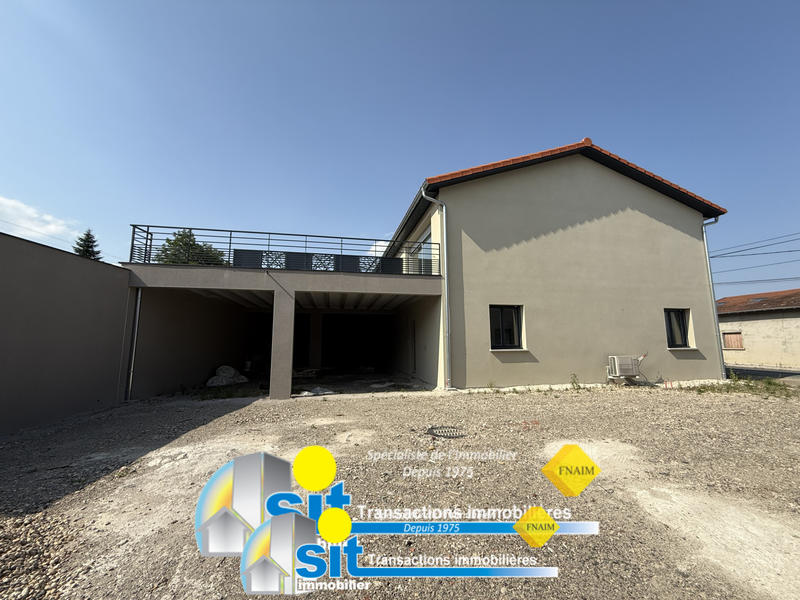 Appartement - 105 m² - 5 pièces