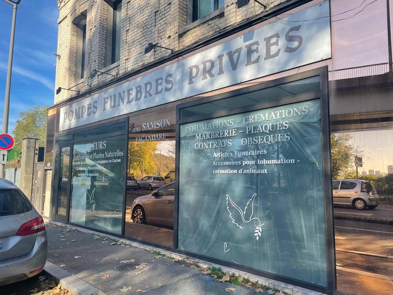 Local commercial - 80 m² - 2 pièces