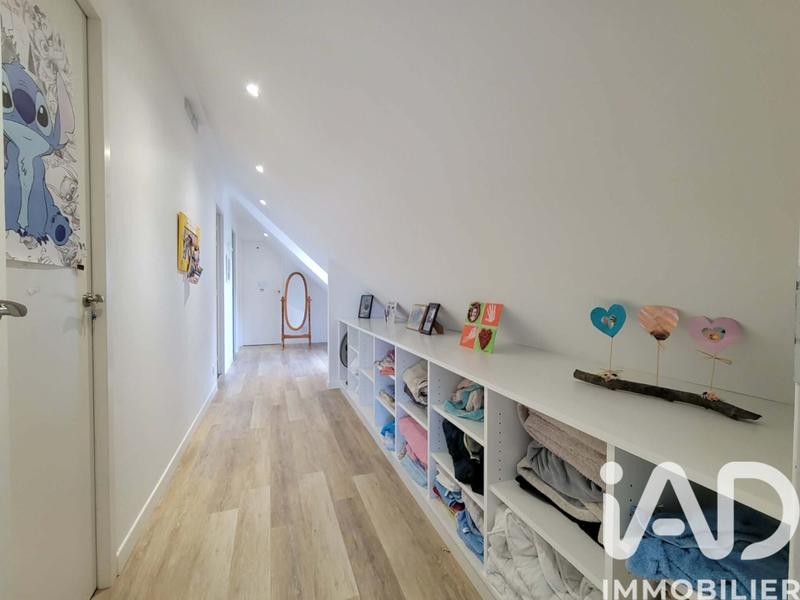 Maison - 167 m² - 6 pièces