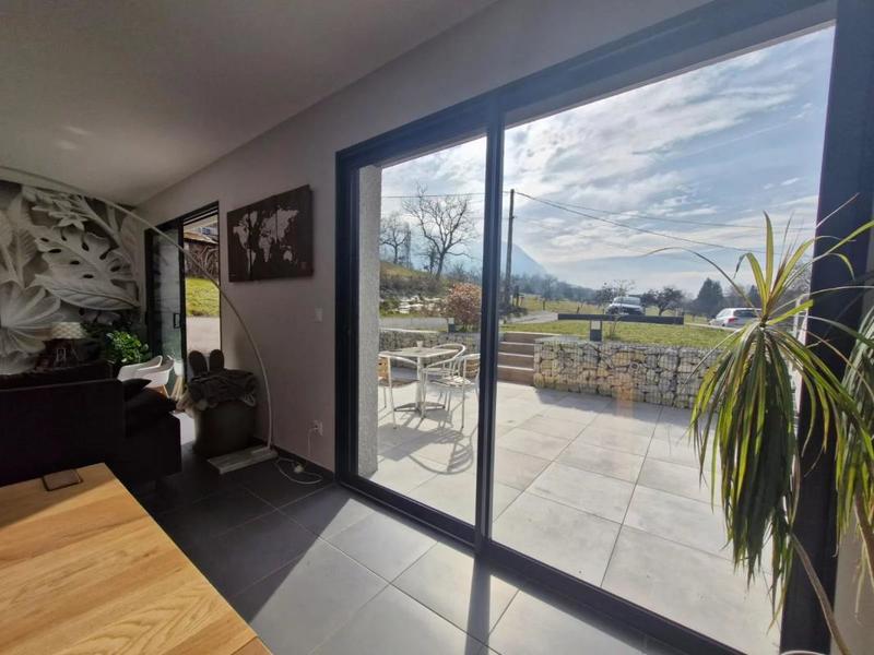 Maison - 101 m² - 4 pièces