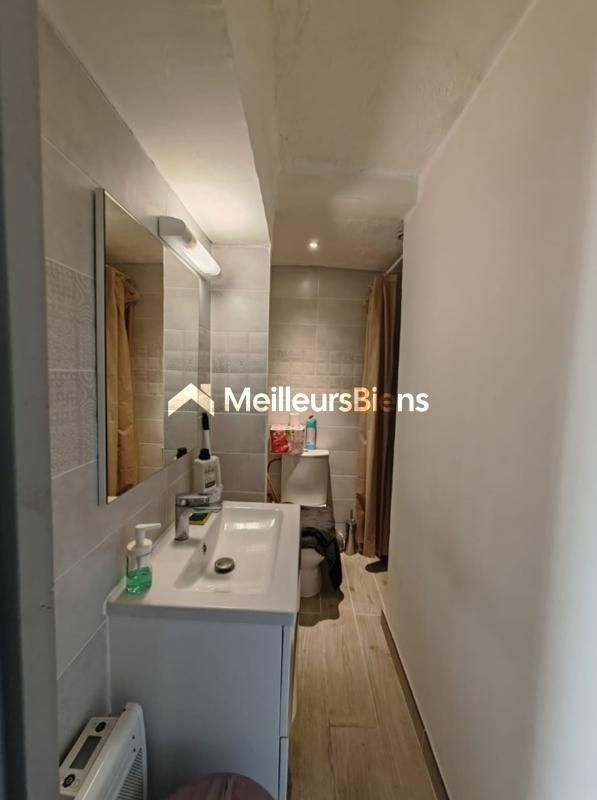 Immeuble - 350 m² - 19 pièces