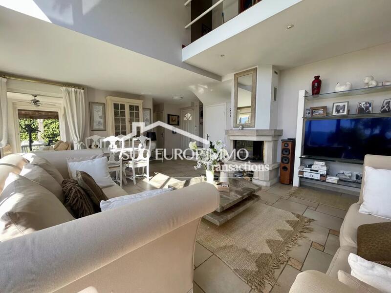 Maison - 103 m² - 4 pièces