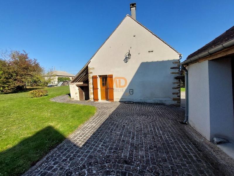 Maison - 95 m² - 4 pièces