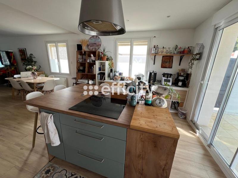 Maison - 123 m² - 5 pièces