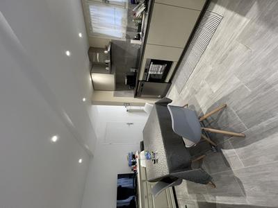 Immeuble - 100 m² - 7 pièces