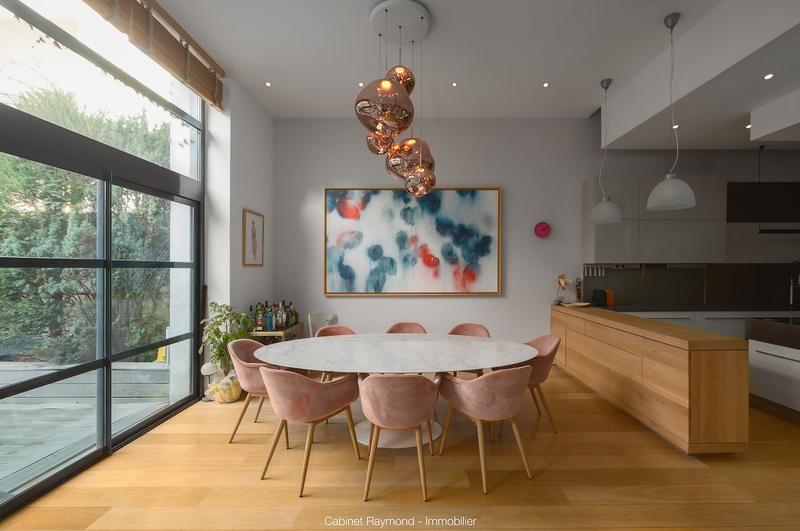 Maison contemporaine - 405 m² - 9 pièces