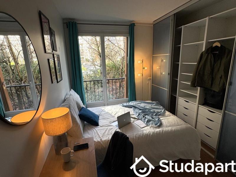 Chambre - 9 m² - 1 pièce