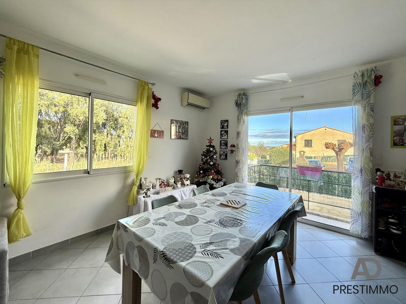 Maison traditionnelle - 70 m² - 3 pièces