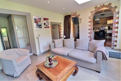 Maison - 289 m² - 8 pièces