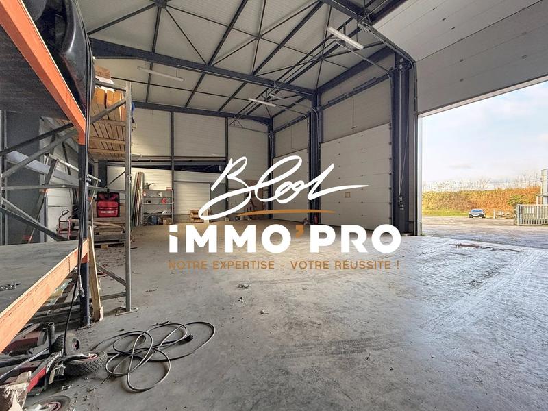 Bureau - 160 m² - 1 pièce