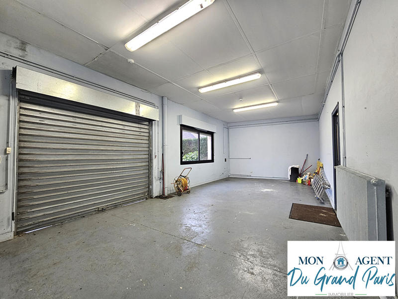 Bureau - 186 m² - 8 pièces