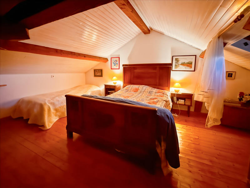 Maison - 101 m² - 4 pièces