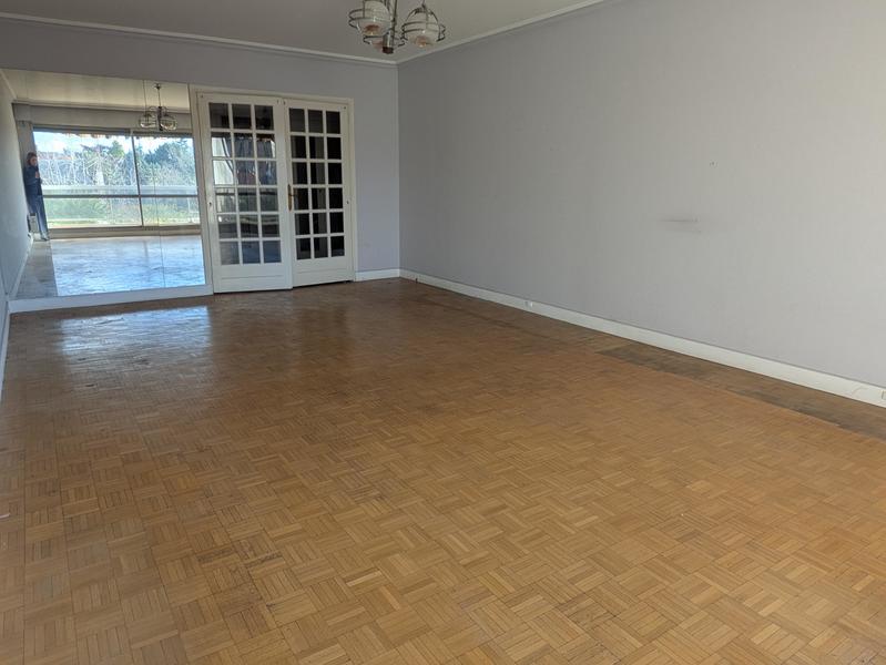 Appartement - 100 m² - 4 pièces