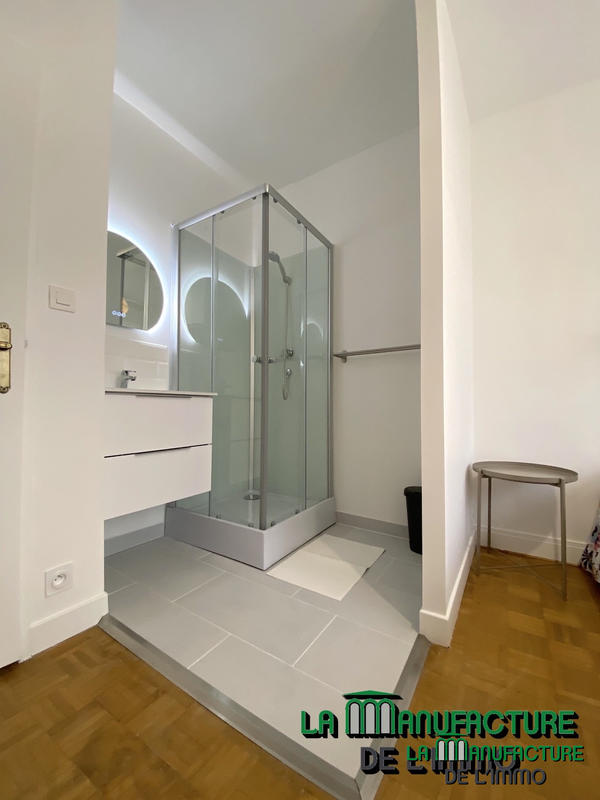 Appartement - 80 m² - 4 pièces