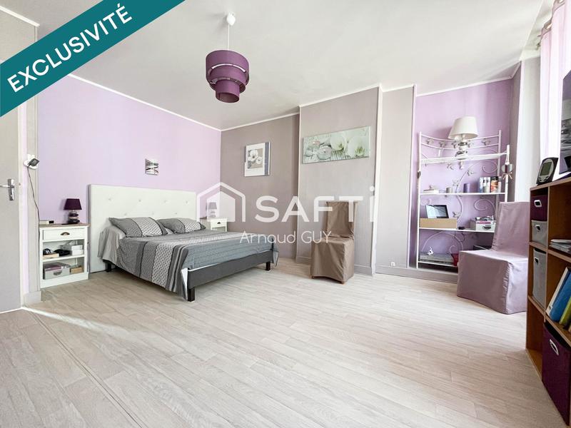 Maison - 92 m² - 5 pièces