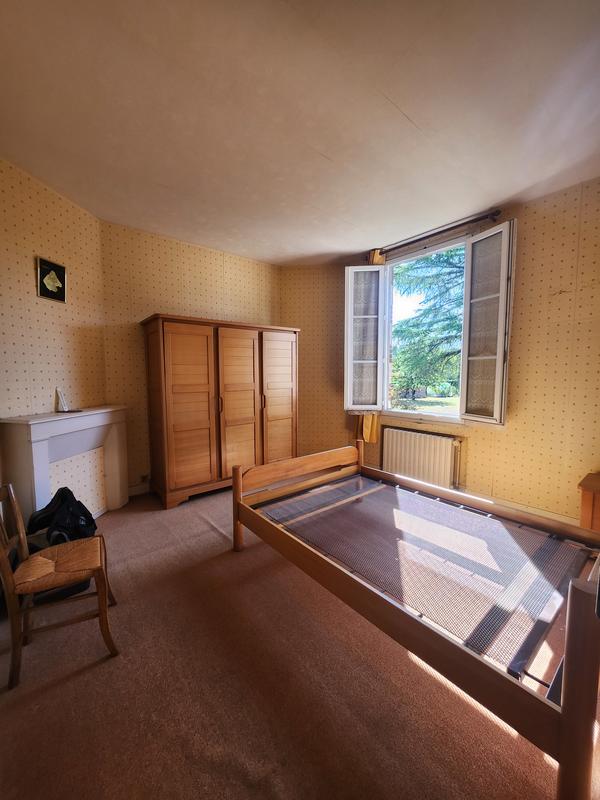 Maison - 98 m² - 4 pièces