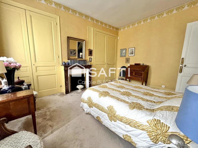 Maison - 195 m² - 7 pièces