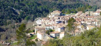 Maison - 195 m² - 6 pièces