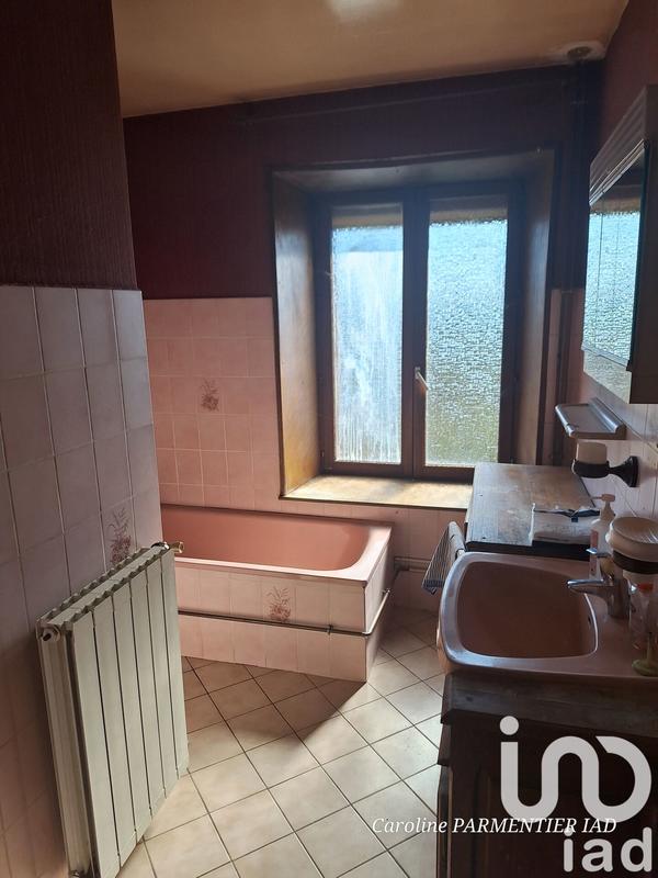 Maison de village - 227 m² - 8 pièces