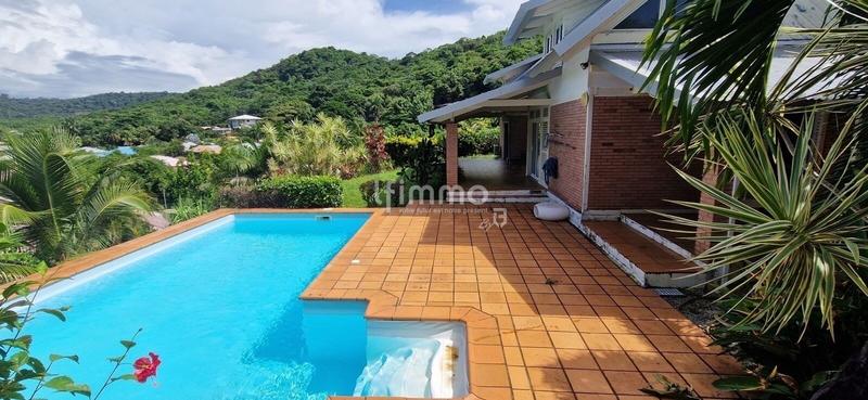 Villa - 160 m² - 5 pièces