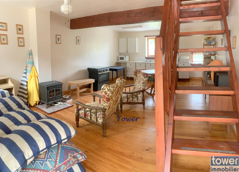 Maison - 350 m² - 11 pièces