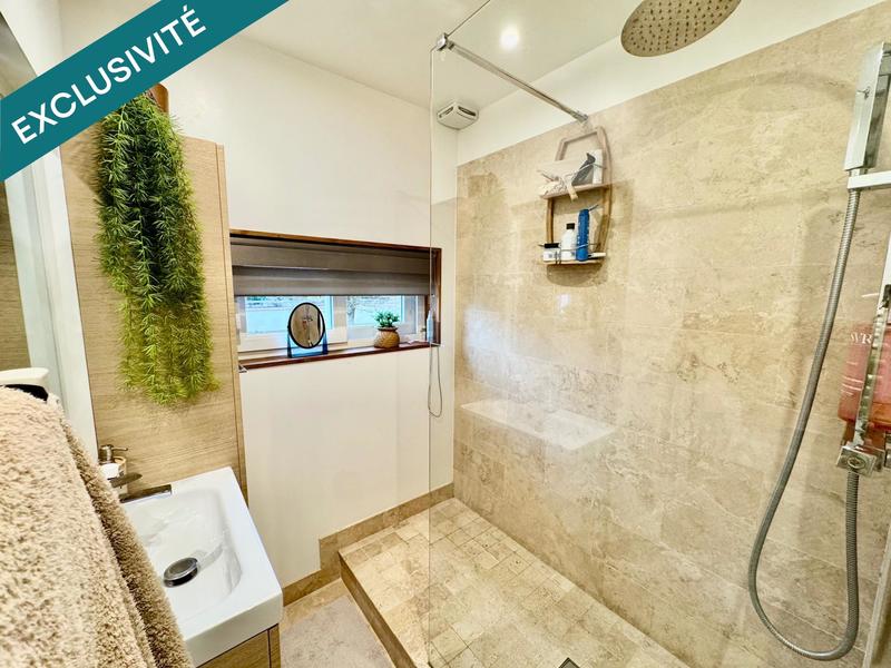 Maison - 95 m² - 5 pièces