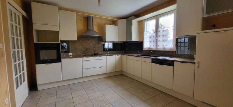 Maison - 135 m² - 7 pièces