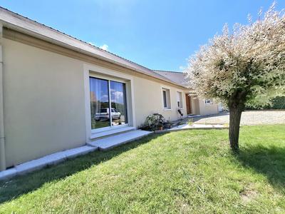 Maison - 138 m² - 6 pièces