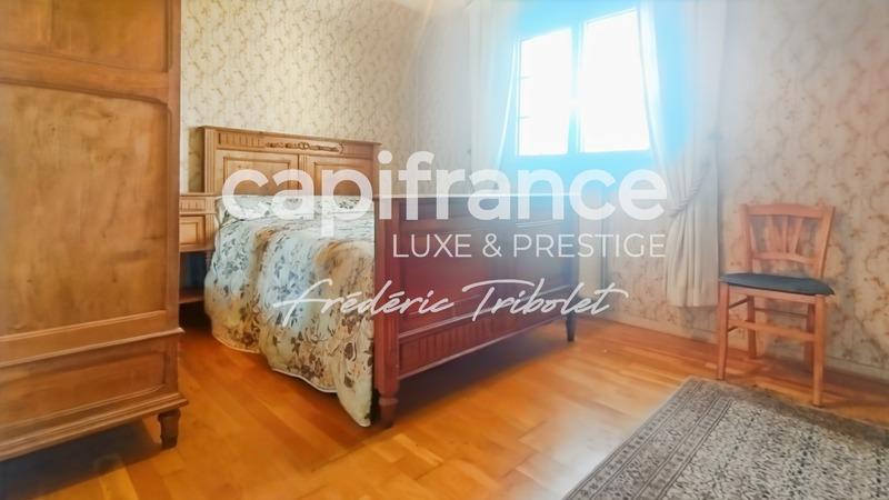 Maison - 99 m² - 5 pièces