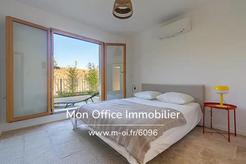 Villa - 180 m² - 7 pièces