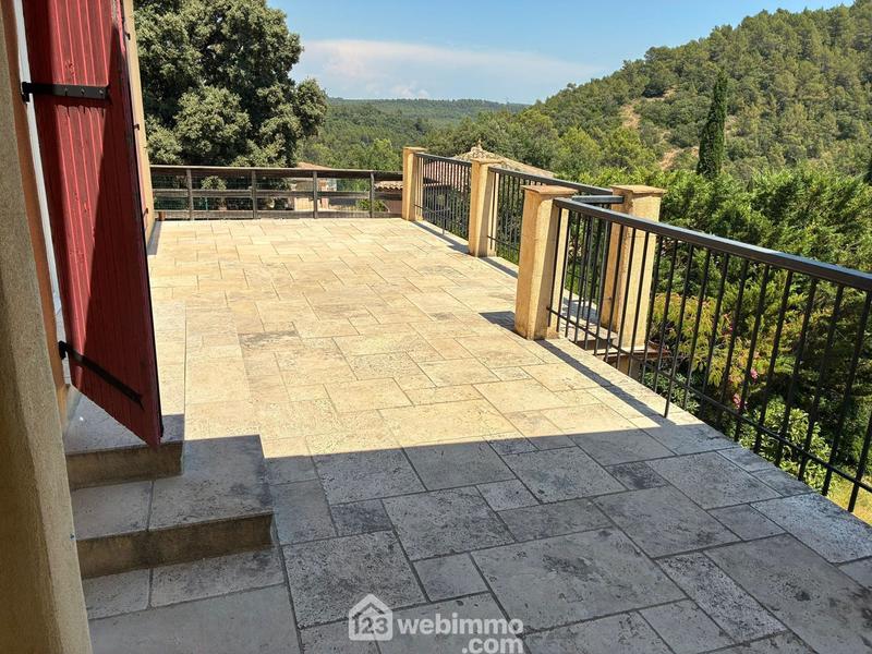 Villa - 145 m² - 5 pièces