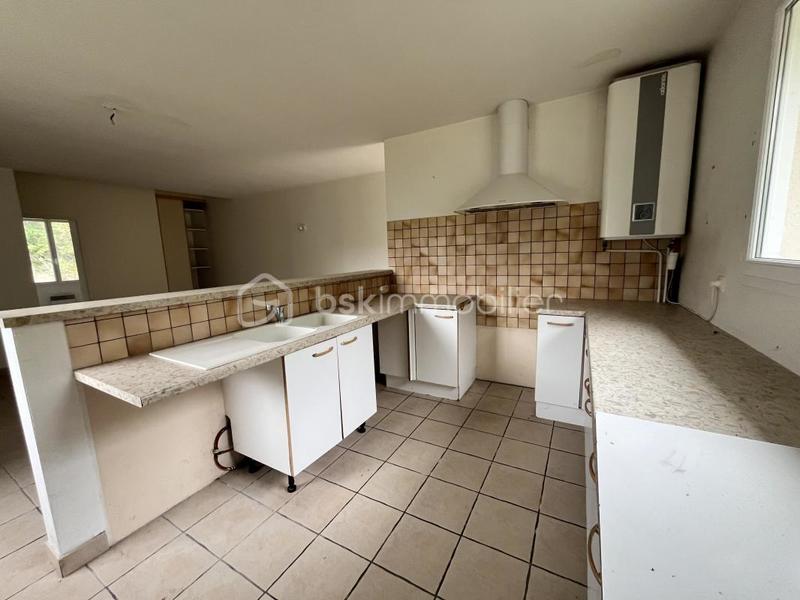 Maison ancienne - 215 m² - 6 pièces