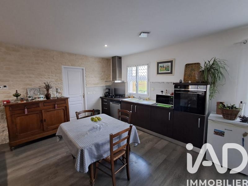 Maison - 98 m² - 4 pièces