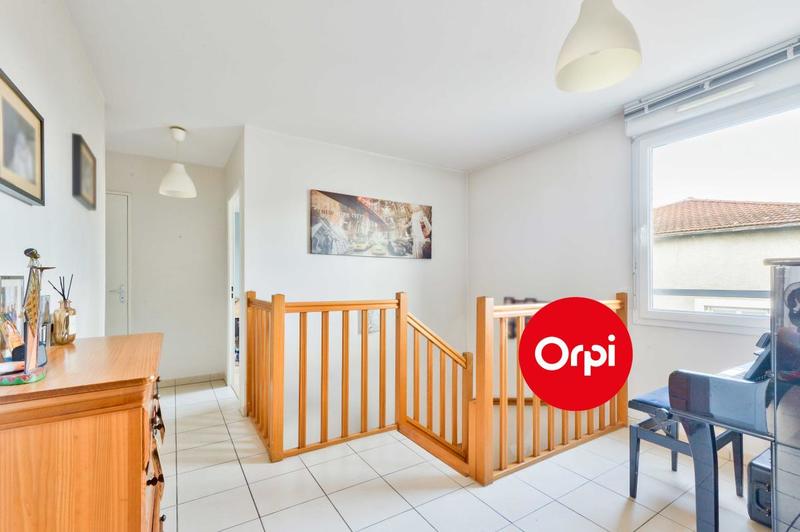 Appartement - 111 m² - 5 pièces
