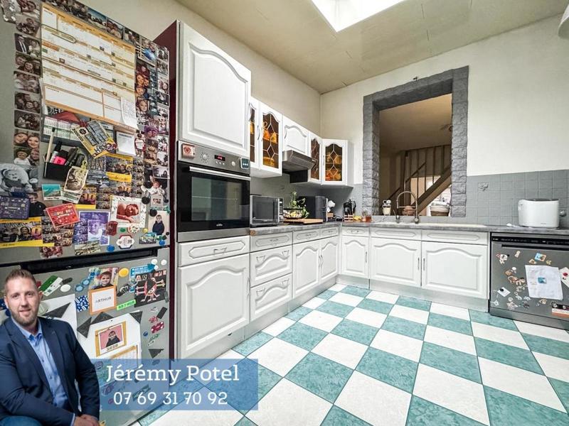 Maison - 110 m² - 5 pièces