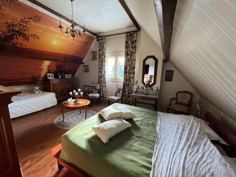 Maison - 380 m² - 12 pièces