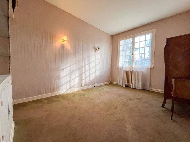 Maison - 349 m² - 15 pièces