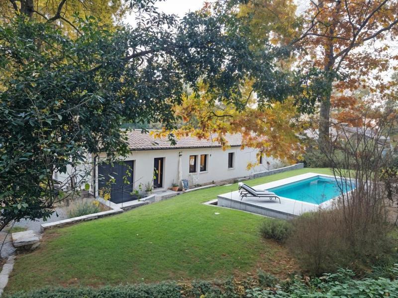 Terrain constructible - 600 m²