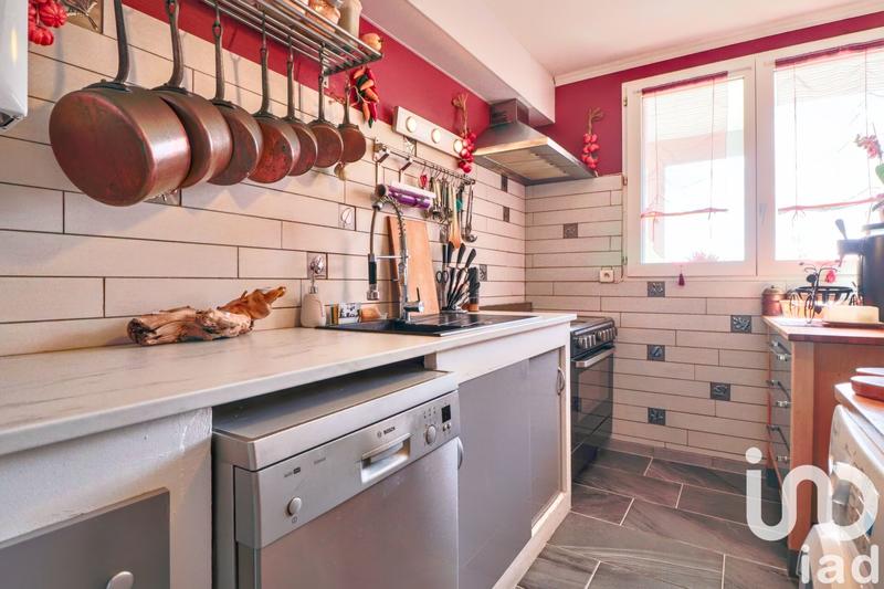 Appartement - 76 m² - 4 pièces