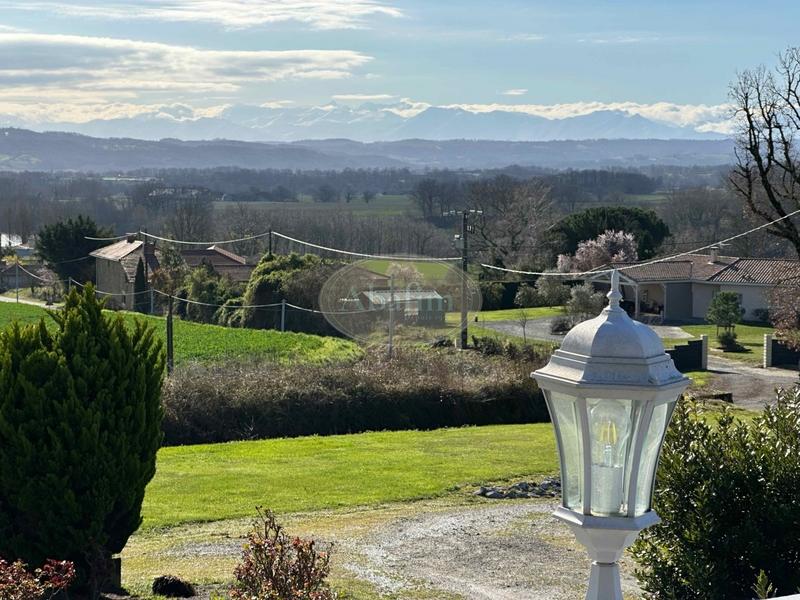 Maison - 145 m² - 7 pièces