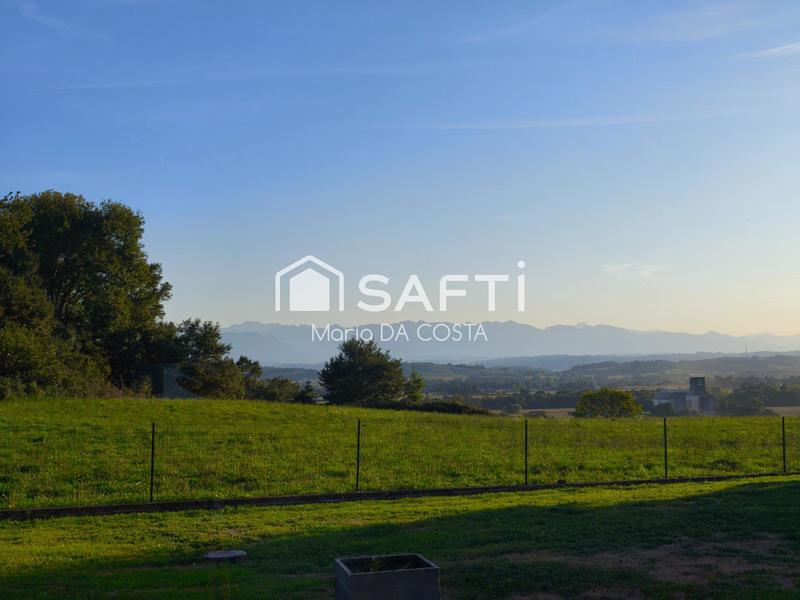 Maison - 102 m² - 4 pièces