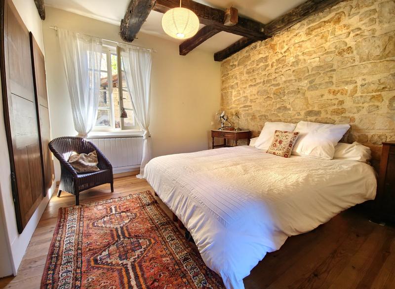 Maison de village - 125 m² - 7 pièces