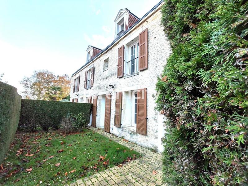 Maison - 160 m² - 5 pièces