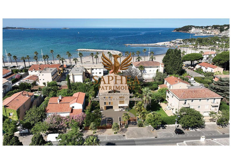 Appartement - 120 m² - 4 pièces