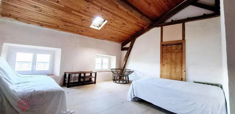 Château - 288 m² - 9 pièces