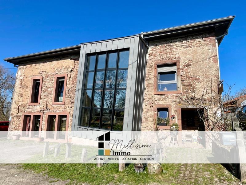 Maison ancienne - 265 m² - 8 pièces