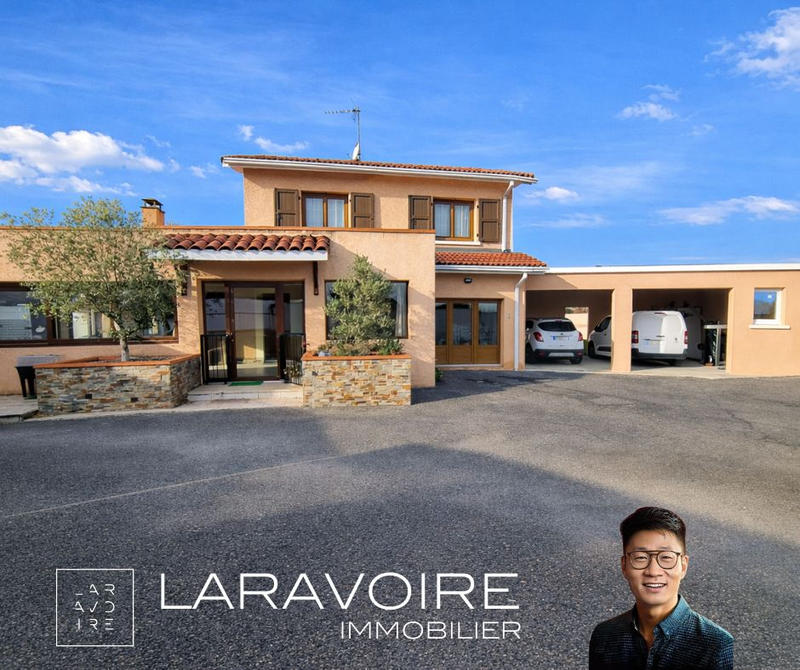 Maison - 174 m² - 6 pièces